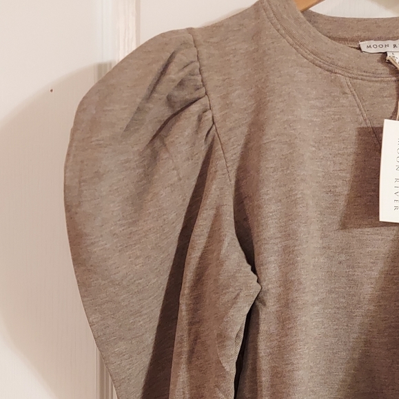 Moon River Knit Puff Sleeve Pullover Top - Picture 5 of 6